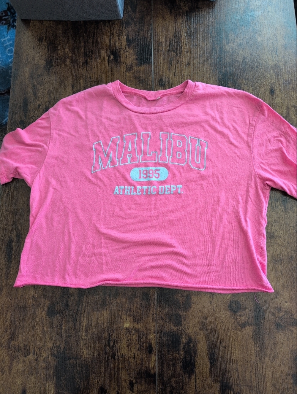 Malibu Oversized Graphic Tee | Pink Cutoff Shirt | Women’s Medium Athletic Dept